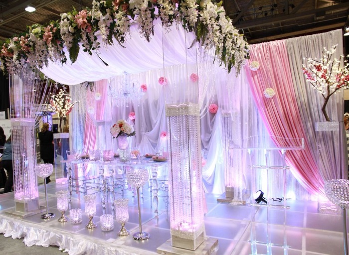 Conheça 12 peças em vidro para casamentos e grandes eventos - Portal Vidros veja opções de peças de vidro para casamento e outros grandes eventos