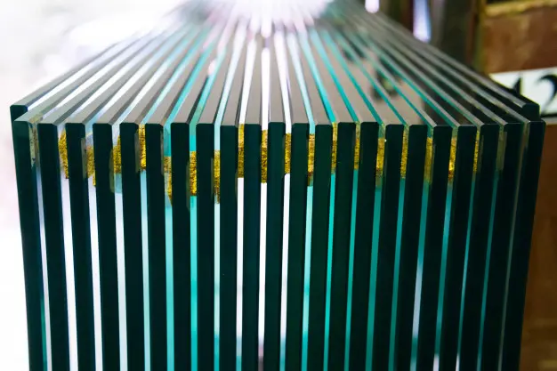 Aprenda como usar o vidro float em seus projetos