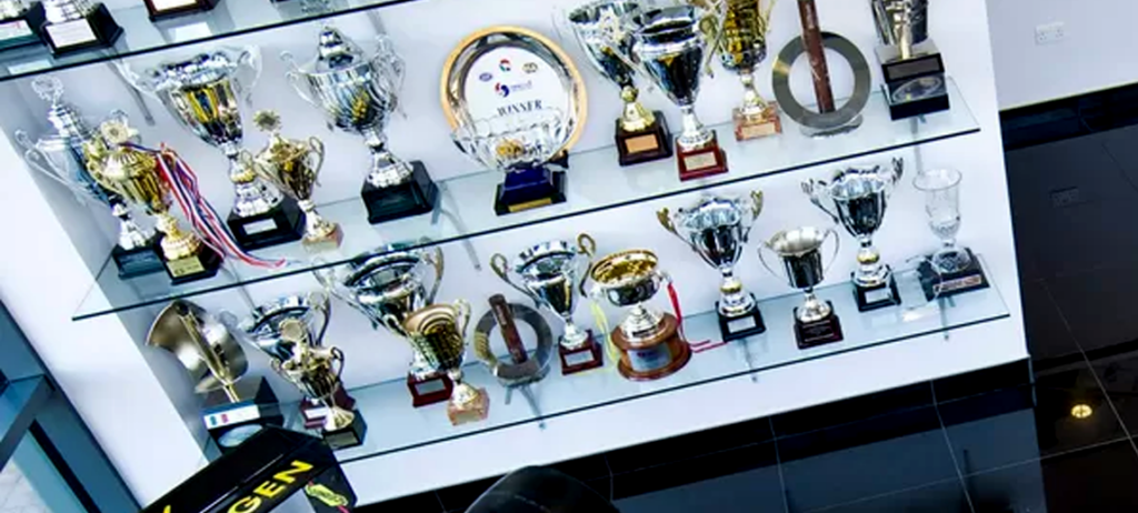 Prateleiras de Vidro como Elementos de Decoração - Portal Vidros Prateleiras de Vidro como Elementos de Decoração