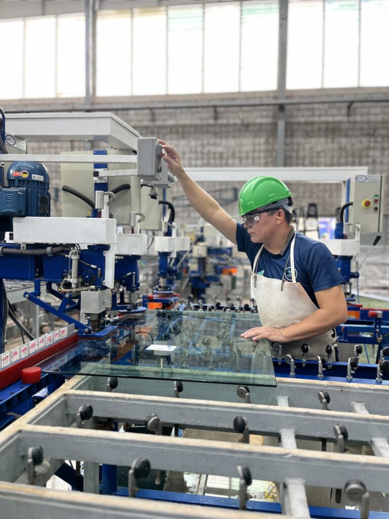 PVGLASS: nossa marca em vidros temperados de segurança - Portal Vidros PVGLASS qualidade tecnologica